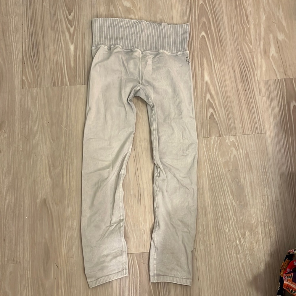 Free people movement leggings